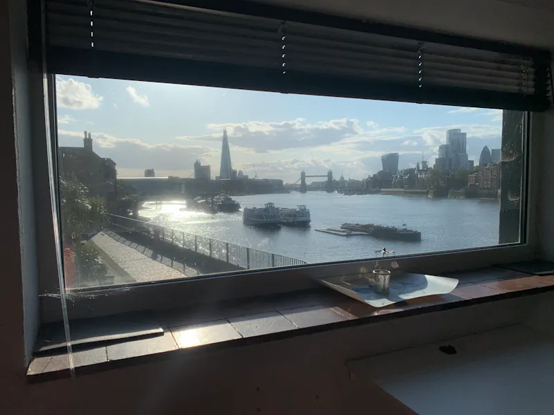 Views - Thames at Leaning Tower of Rotherhithe, B2022 (photo 11)