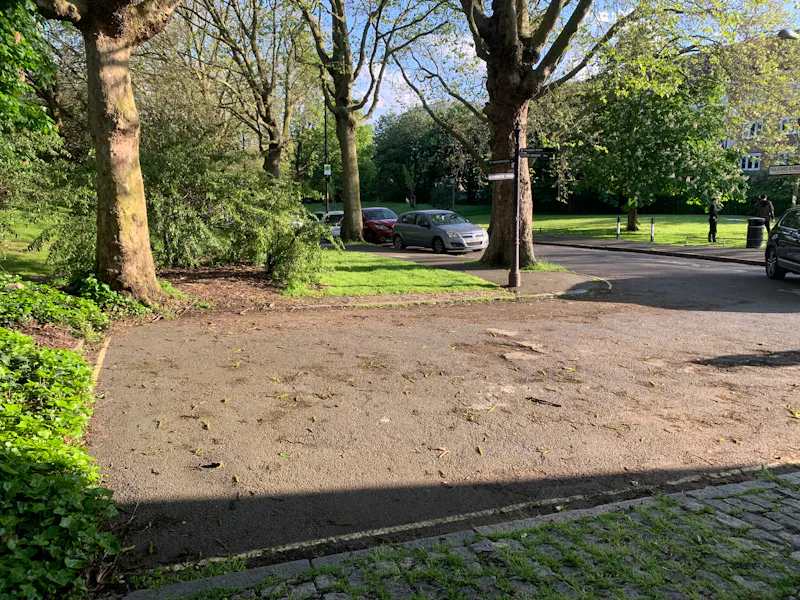 Leaning Tower of Rotherhithe, B2022 (photo 57)