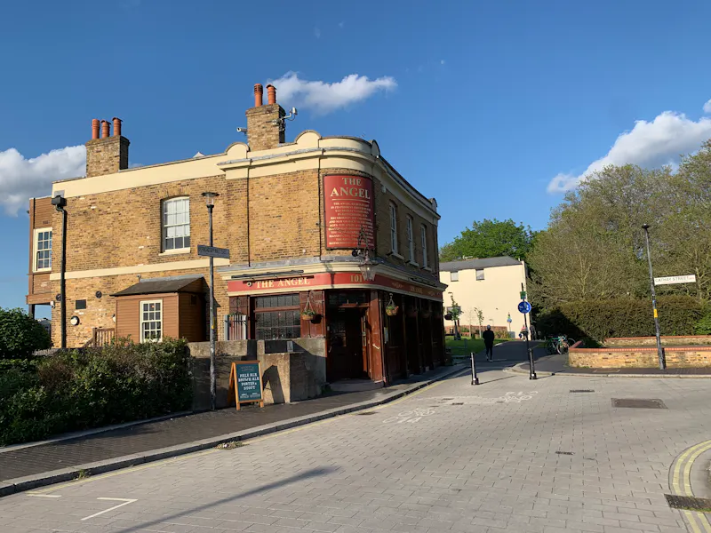 Leaning Tower of Rotherhithe, B2022 (photo 46)