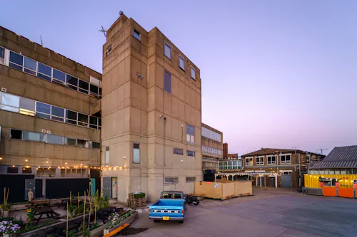 Brutalist space in Canning Town, N543