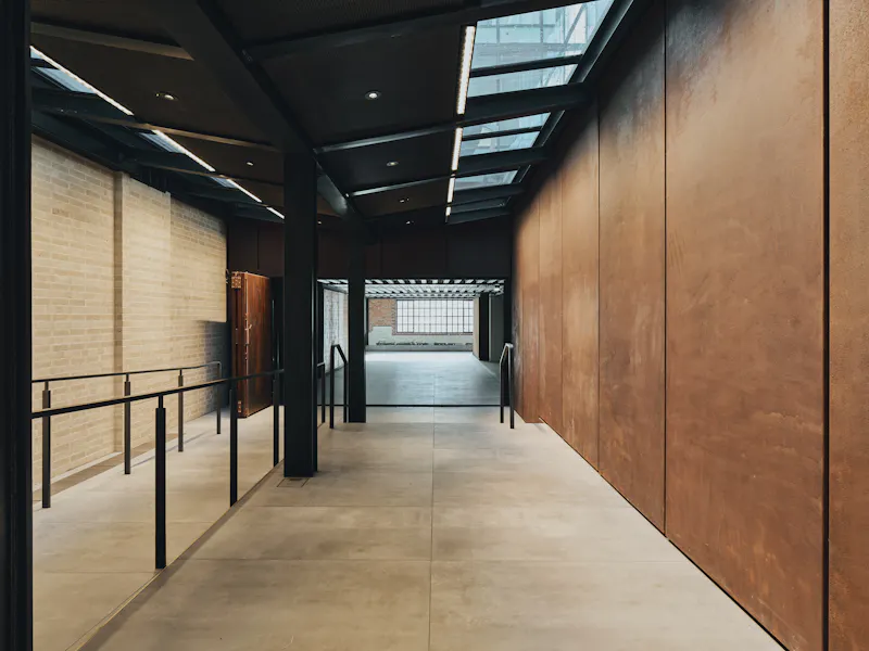 Concrete at Control Room A, Q156 (photo 17)