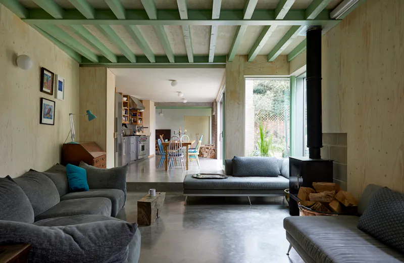 Open plan at Hampstead Heath RIBA house, K487 (photo 3)