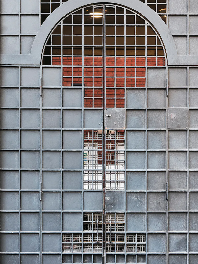 Gate at Leadenhall Street Workspace, T180 (photo 18)