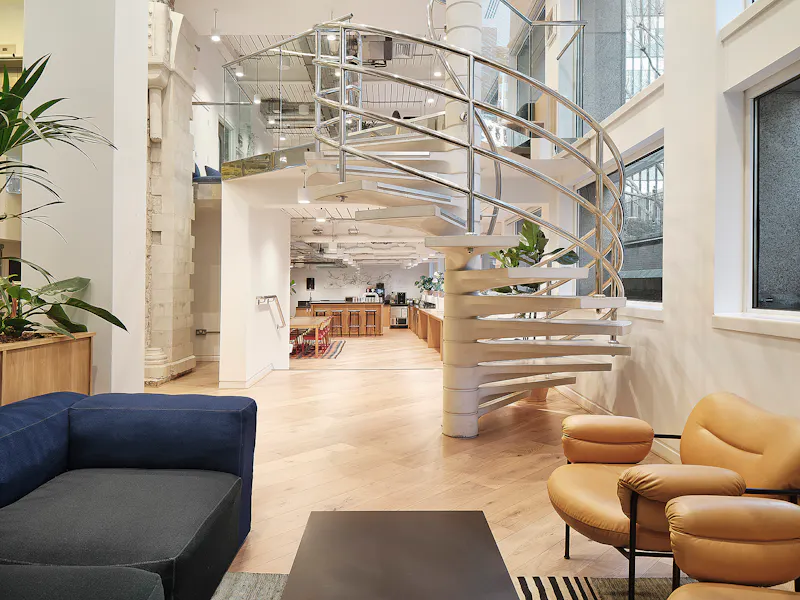Staircase at Leadenhall Street Workspace, T180 (photo 7)