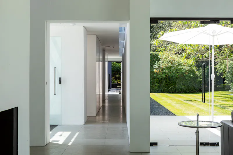 Iconic Skywood House, D1140 (photo 6)