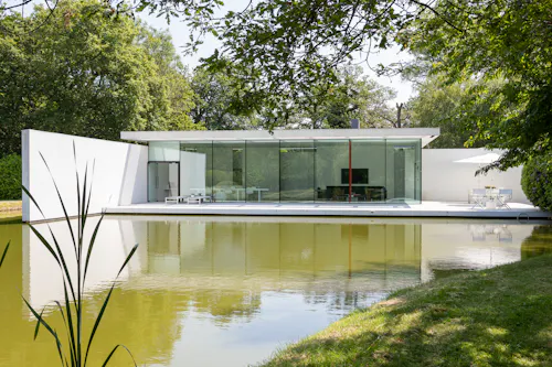 Iconic Skywood House, D1140