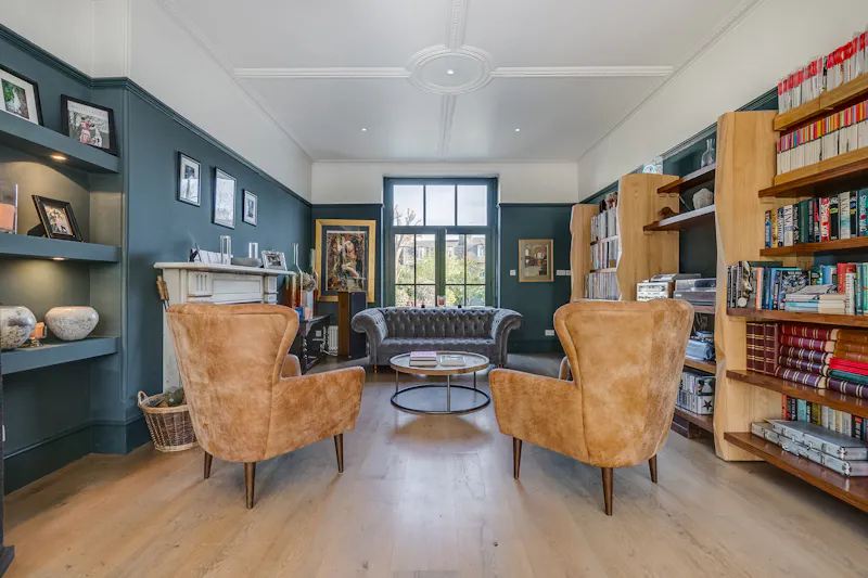 Living Room at Wandsworth pool house, B2024 (photo 6)