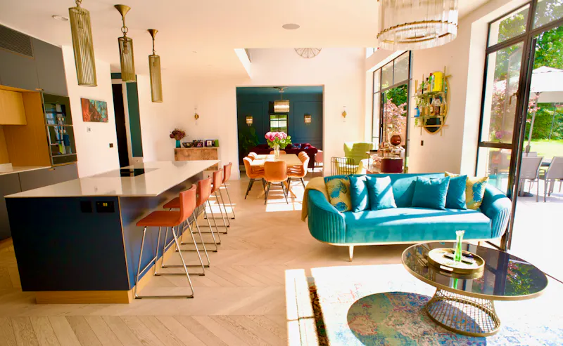 Open plan at Light Eco Worplesdon Mansion, K488 (photo 10)