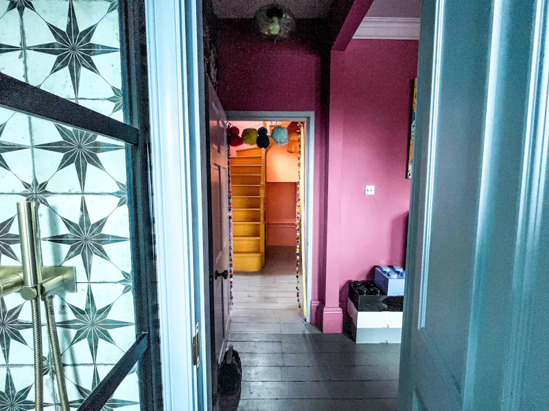 Colourful Catford Villa, B2025 (photo 48)
