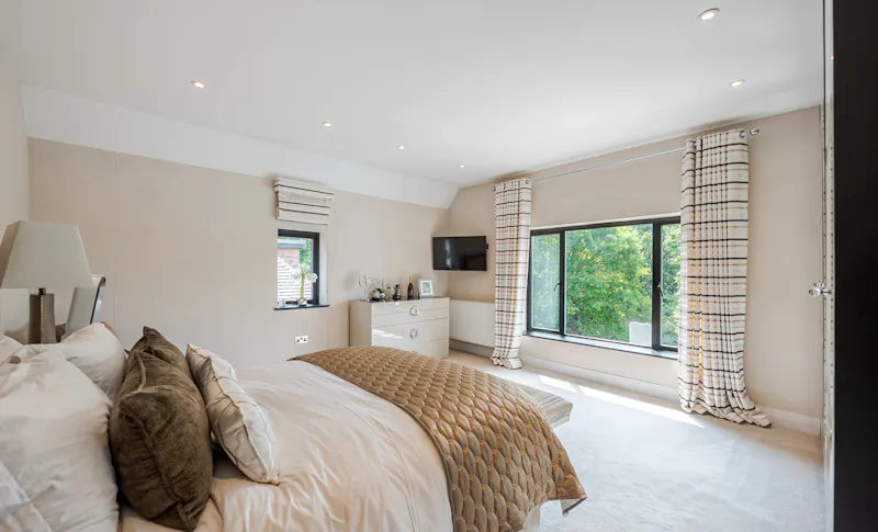 Contemporary Croydon Manor  , D2728 (photo 31)