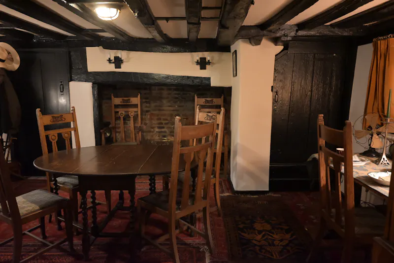 Jacobean house Cowley Peachey, H1023 (photo 8)
