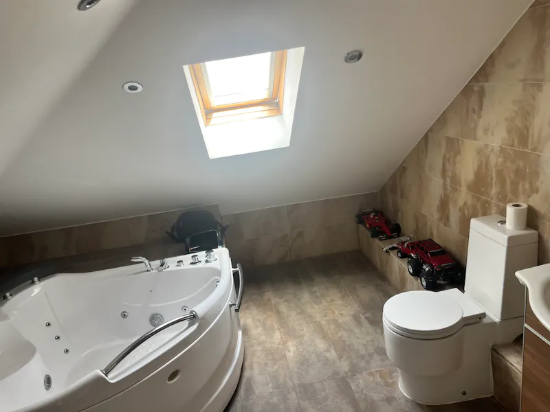 Bathroom at Chigwell white stucco home, D2727 (photo 34)