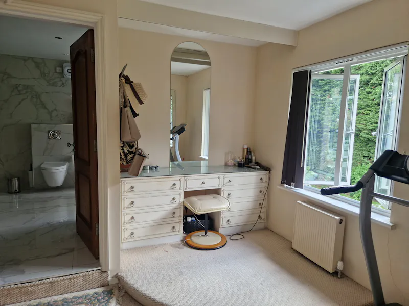 60s Stanmore suburban home, D2730 (photo 16)