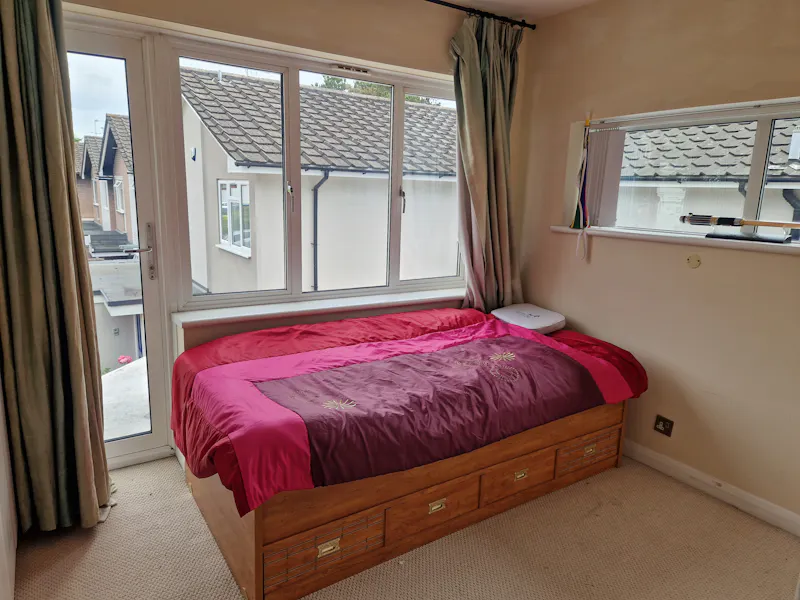 Bedroom at 60s Stanmore suburban home, D2730 (photo 20)
