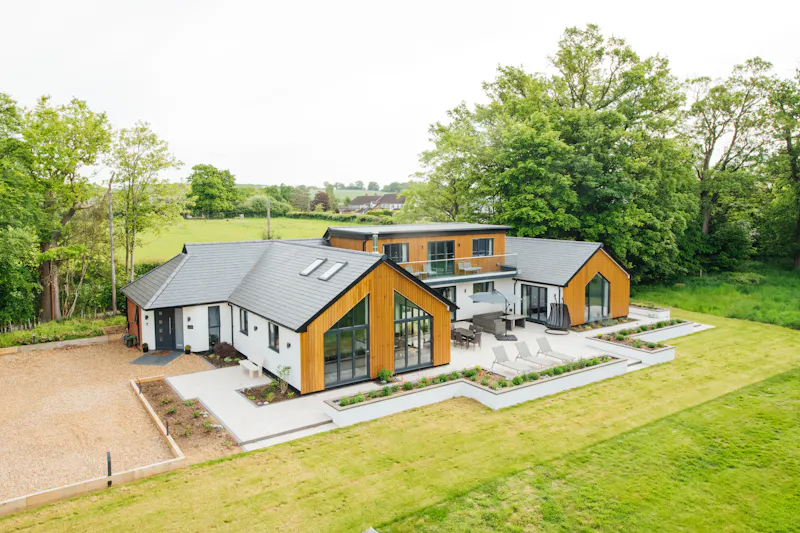 Modern Chalet Watton-at-Stone, D2731 (photo 35)