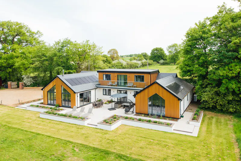 Modern Chalet Watton-at-Stone, D2731 (photo 34)