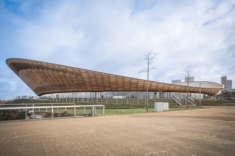 Iconic London velodrome , V168 (photo 1)