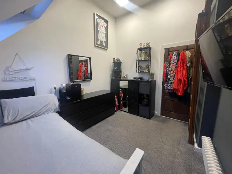 Modern Manchester family home, D2732 (photo 34)