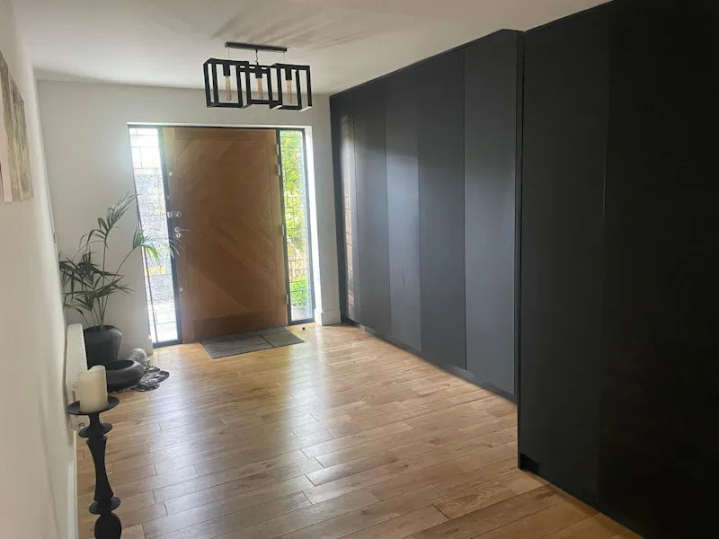 Modern Manchester family home, D2732 (photo 2)