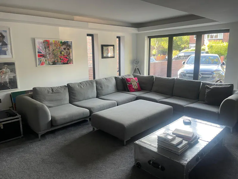Modern Manchester family home, D2732 (photo 4)