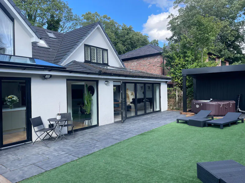 Modern Manchester family home, D2732 (photo 39)