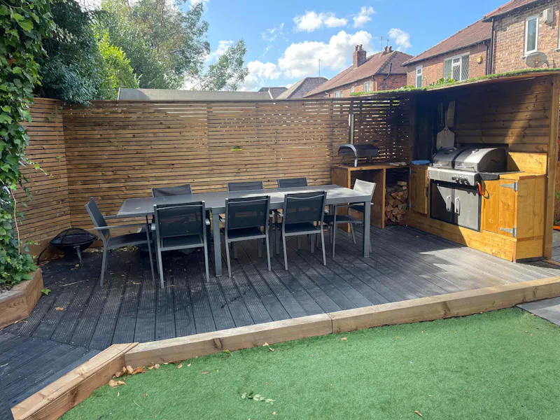 Modern Manchester family home, D2732 (photo 43)