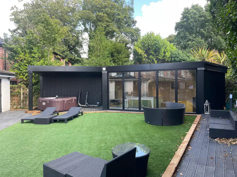 Modern Manchester family home, D2732 (photo 46)