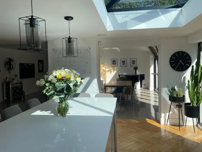 Modern Manchester family home, D2732 (photo 17)