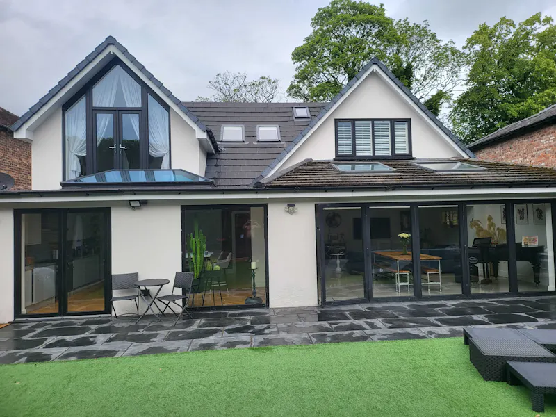 Modern Manchester family home, D2732 (photo 37)