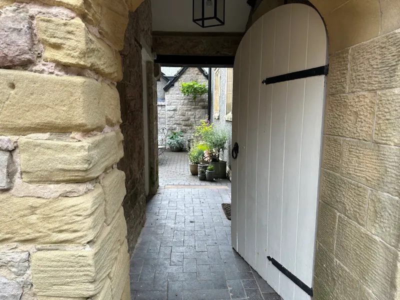 Colwyn Bay country house, W218 (photo 32)