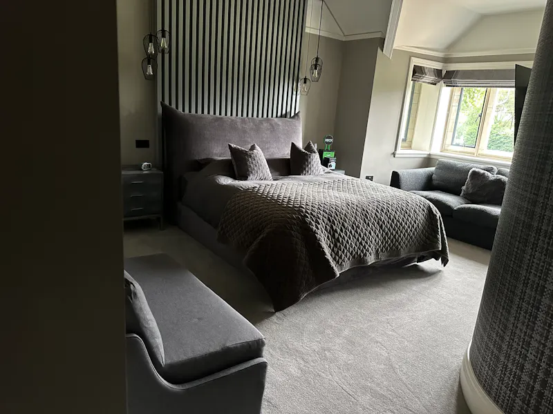 Bedroom at Colwyn Bay country house, W218 (photo 17)