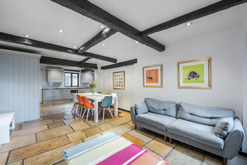 Mill Hill Farmhouse, E372 (photo 11)