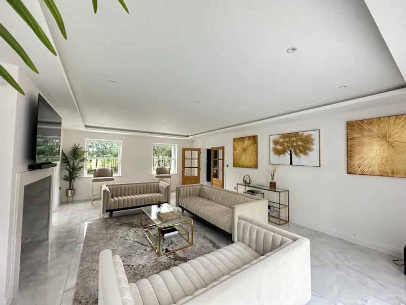 Modern luxe house in Slough, D2735 (photo 4)
