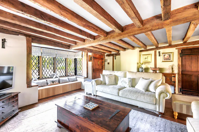 Living Room at Picturesque Woking cottage, C939 (photo 5)