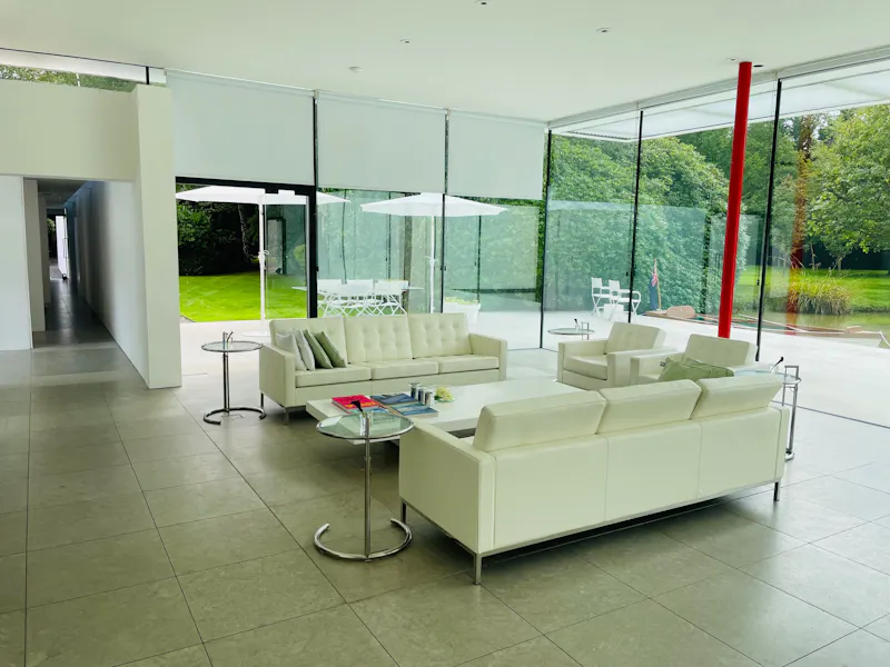 Living Room at Iconic Skywood House, D1140 (photo 3)