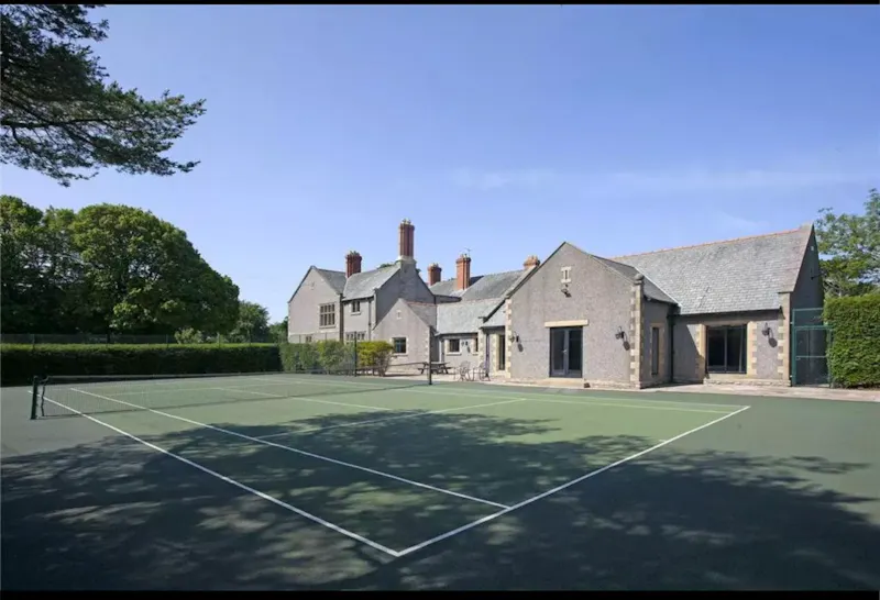 Tennis court at Colwyn Bay country house, W218 (photo 50)