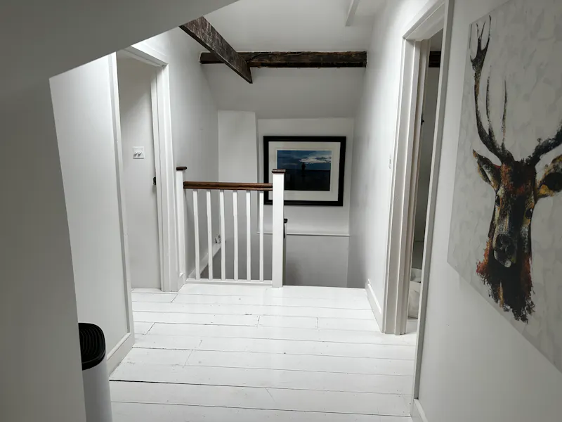Landing at Enchanting Wiltshire Cottage, C940 (photo 14)