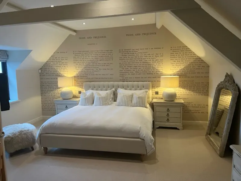 Bedroom at Colwyn Bay country house, W218 (photo 44)