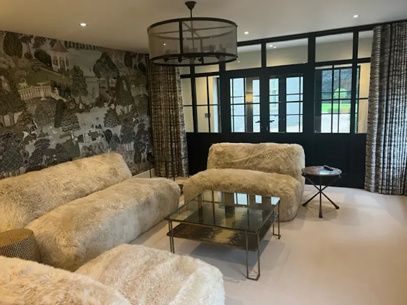 Living Room at Colwyn Bay country house, W218 (photo 39)
