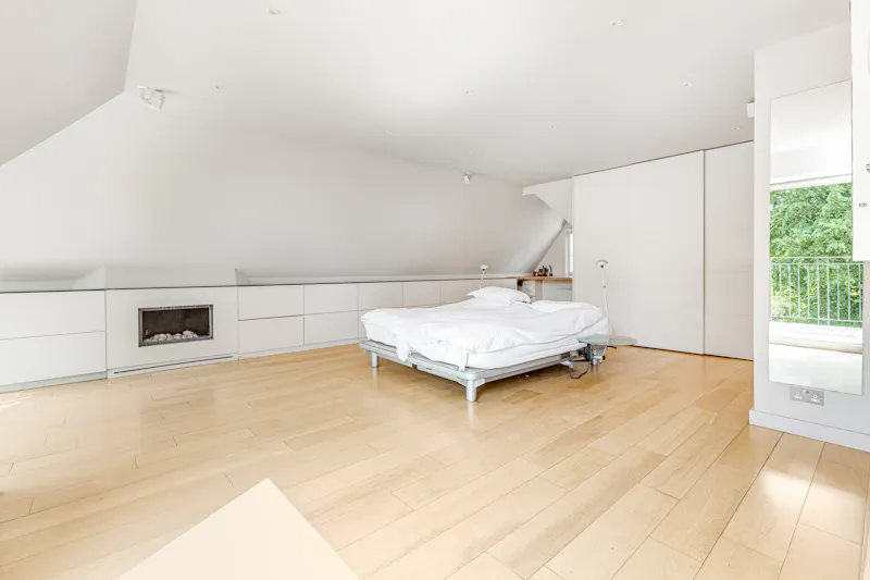 Bedroom at Detached Twickenham  Villa, B2027 (photo 19)