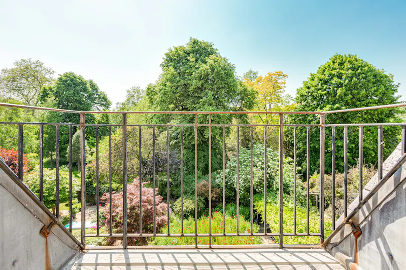 Balcony at Detached Twickenham  Villa, B2027 (photo 20)