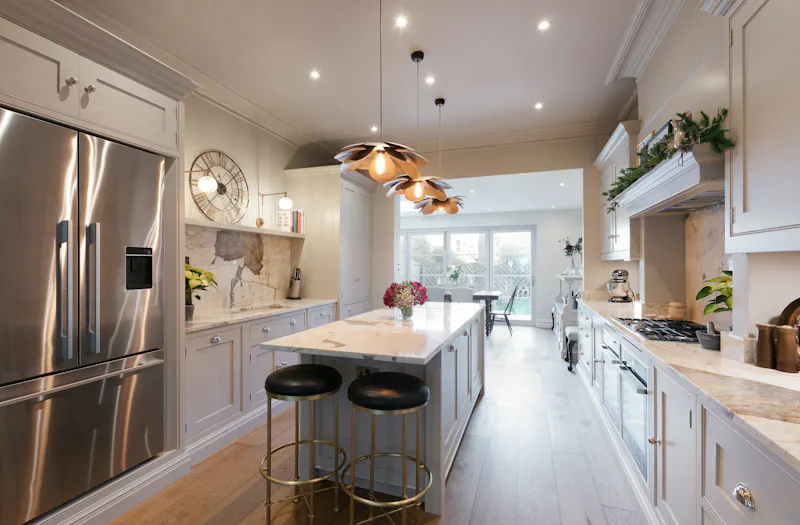 Light & neutral Clapham home, E524 (photo 8)