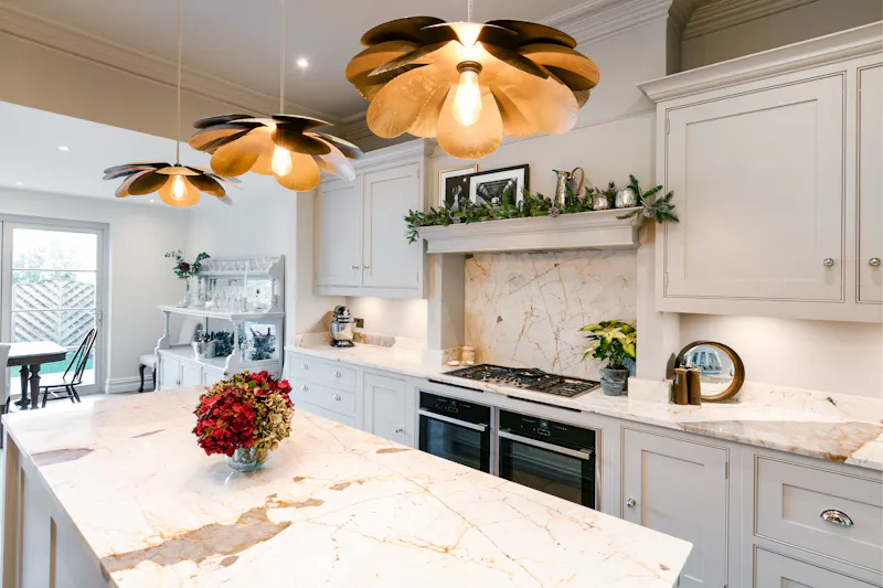 Light & neutral Clapham home, E524 (photo 9)