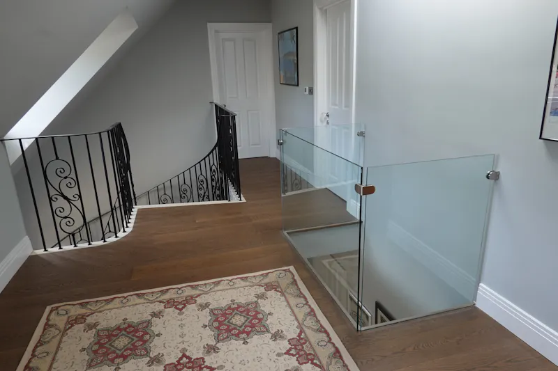 Detached Beaconsfield home, B2035 (photo 31)