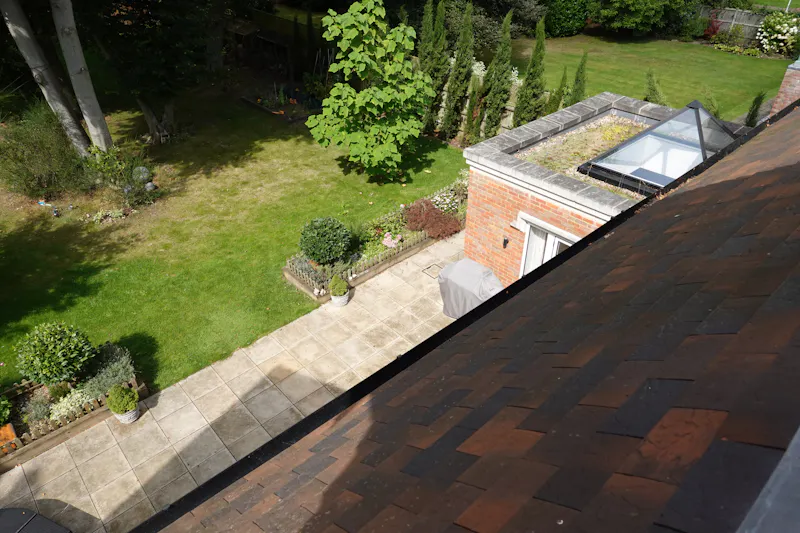 Detached Beaconsfield home, B2035 (photo 74)
