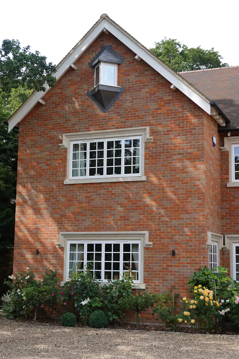 Detached Beaconsfield home, B2035 (photo 80)