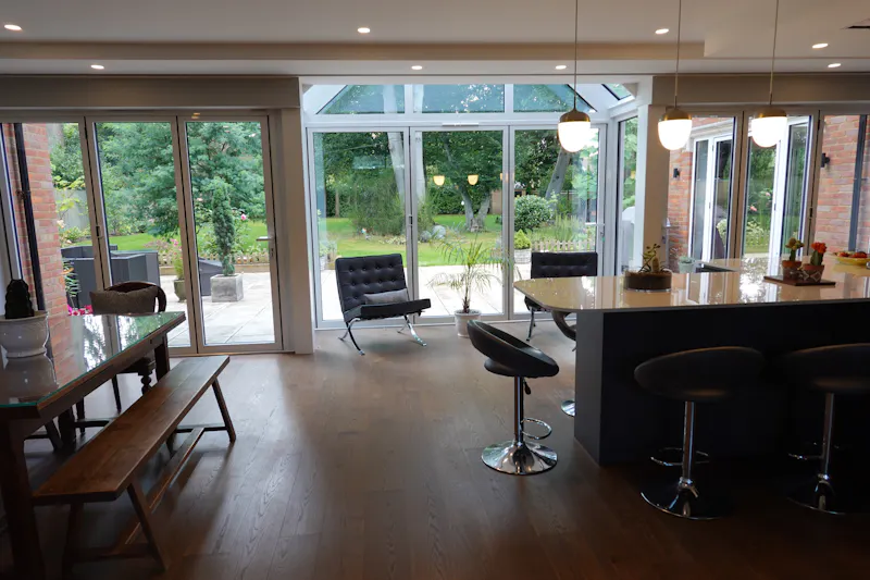 Detached Beaconsfield home, B2035 (photo 10)