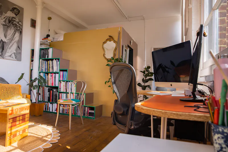 Office at Converted Hackney Factory, F1250 (photo 10)