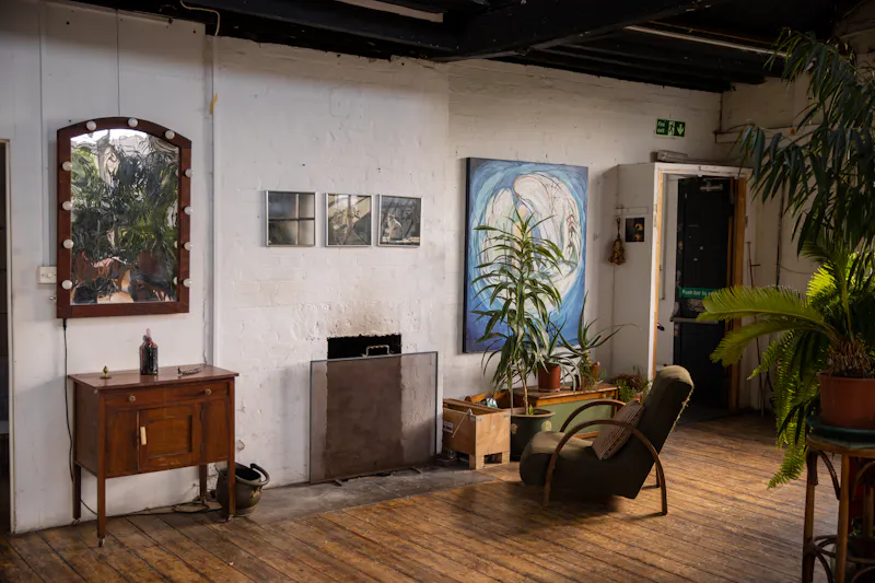 Fireplace at Converted Hackney Factory, F1250 (photo 20)