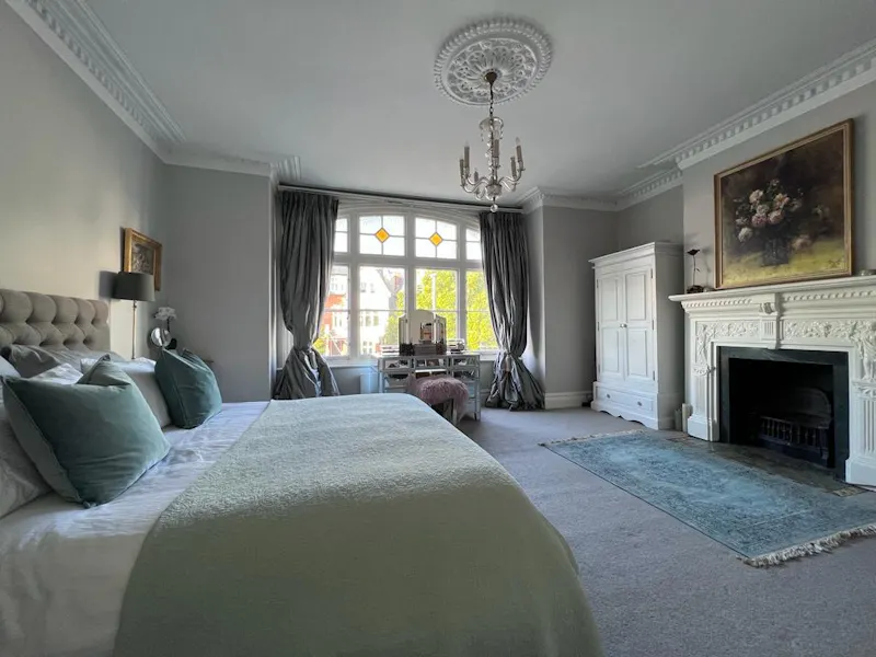 Victorian Terrace Putney Home, B2044 (photo 20)